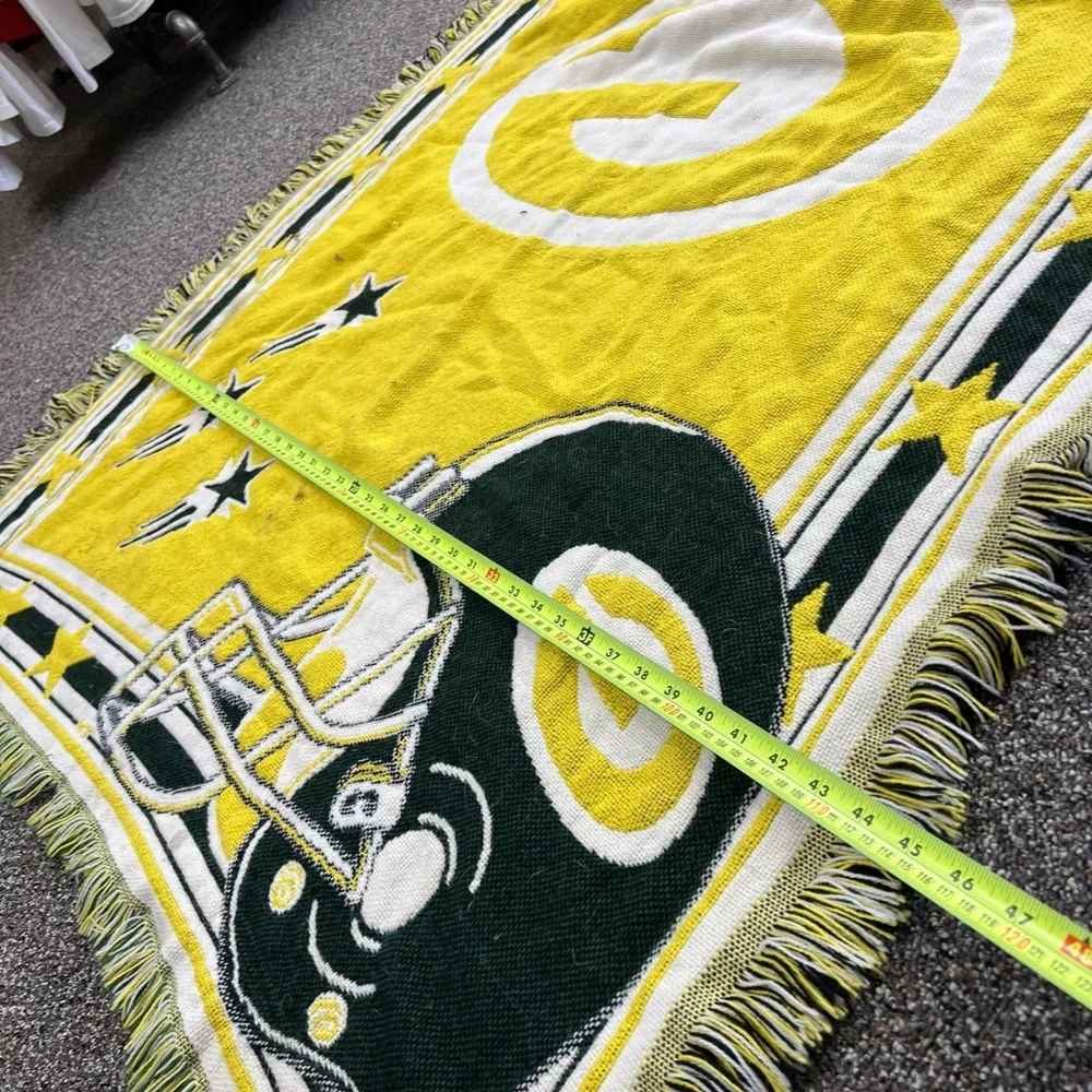 The Northwest Green Bay Packers Throw Blanket Unisex OS Green Yellow NFL Vintage
